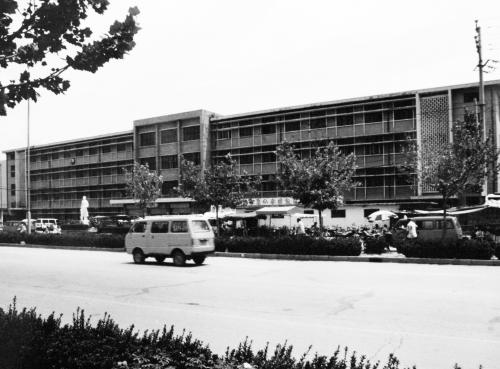 北京大学…